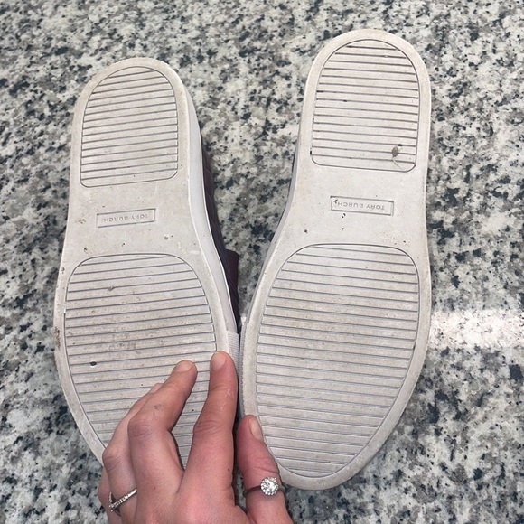 ❤️ Tory Burch size 7 purple, beautifully quilted loafers❤️ - Picture 6 of 7